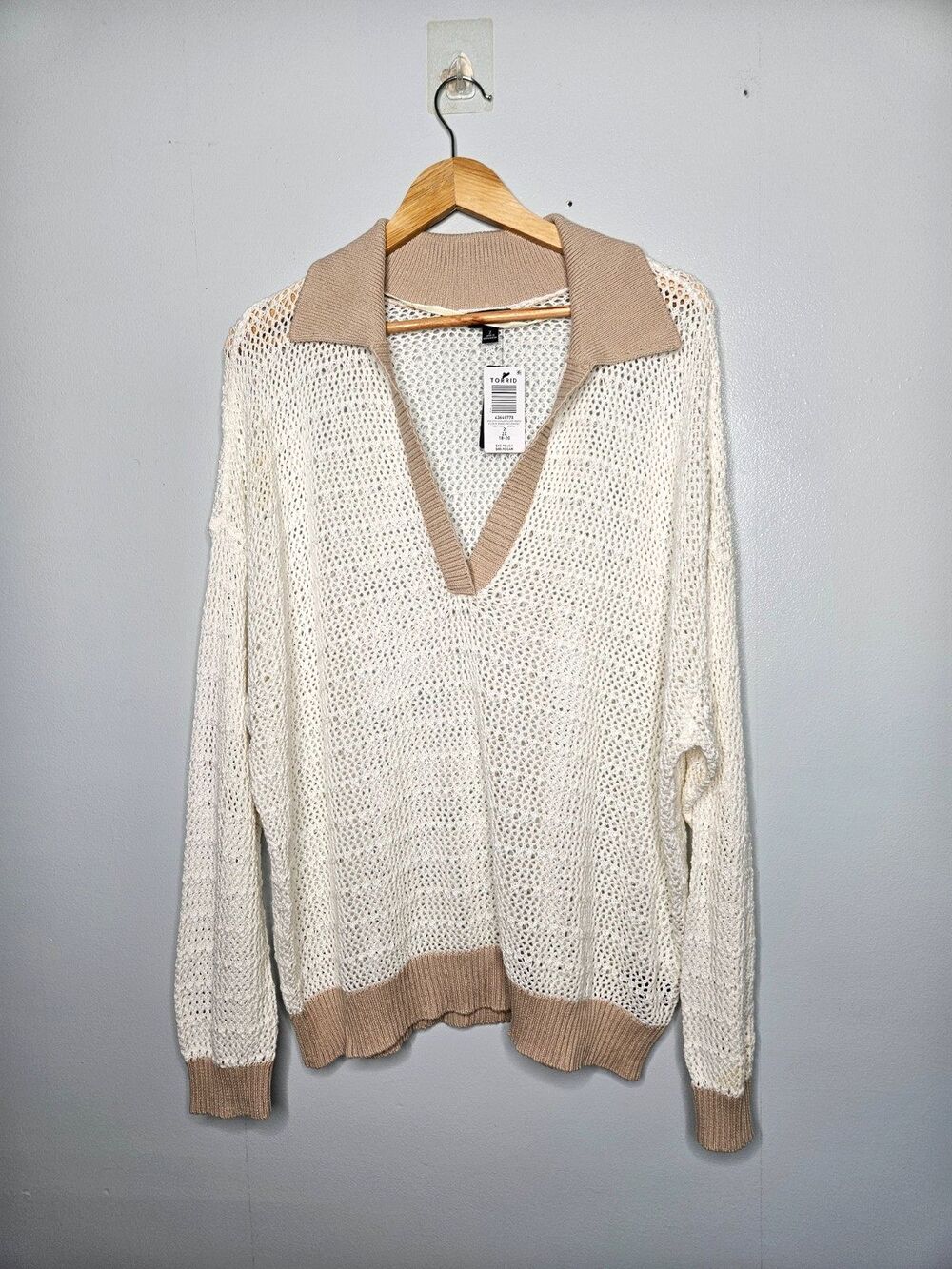 TORRID Open Knit Collared Sweater 2X White Beige V-Neck Pullover Coastal Preppy